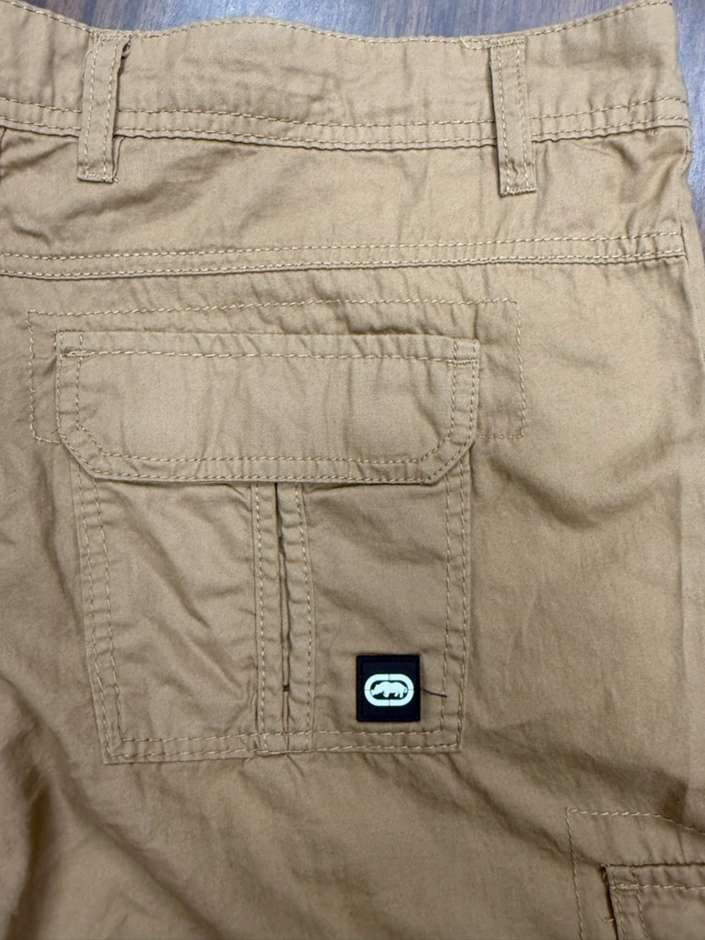 Ecko Unlimited Tan Cargo Shorts with Multiple Pockets size 34 - Picture 12 of 14